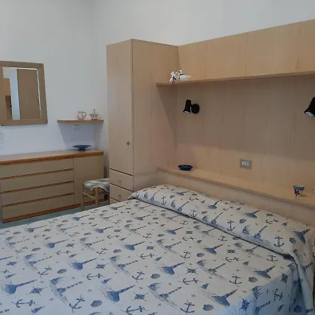 Appartamento Casa Sole Nel Centro Di Capoliveri (Isola d'Elba)