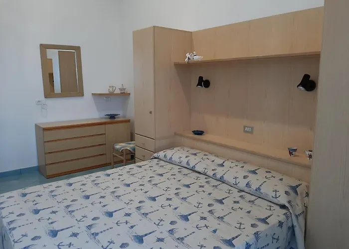 Apartment Casa Sole Nel Centro Di Capoliveri (Isola d'Elba)